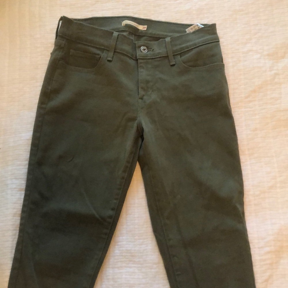 Levi’s 710 Super Skinny Olive green jeans